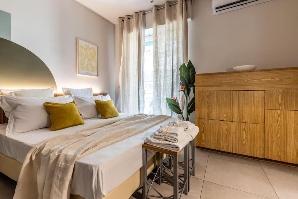 Dafne Room Un'Oasi Romana Per Coppie Exterior photo